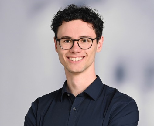 nils_bail